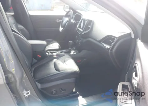 2022 Jeep Cherokee Trailhawk 4X4 из США, поврежденный, VIN 1C4PJMBX2ND525770